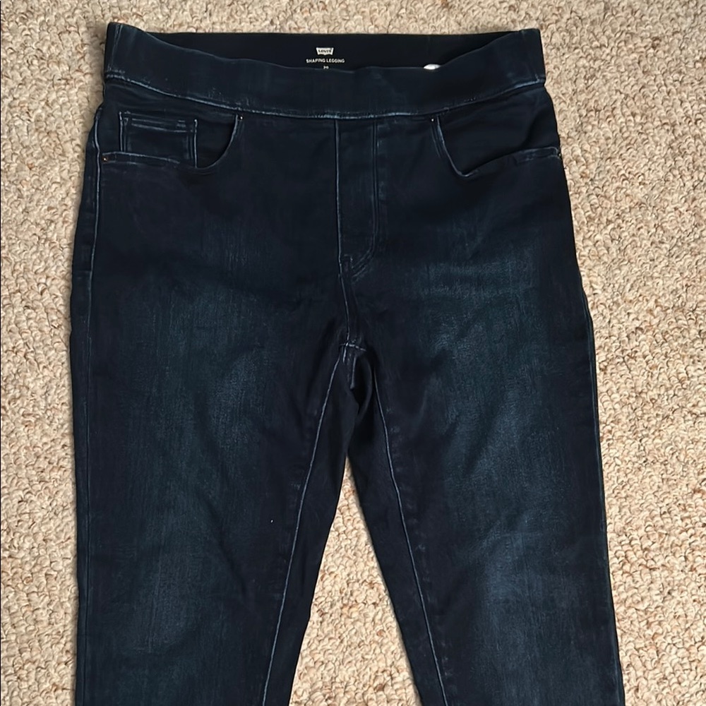 Levi's Blue Jeggings with Elastic Waistband and Stretch Fabric